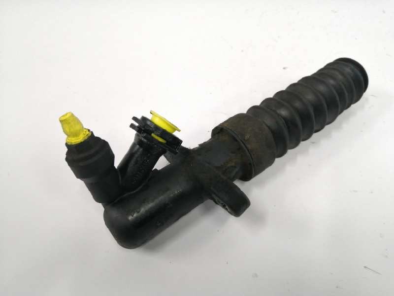 Recambio de bombin embrague para citroën c4 cactus 1.5 blue-hdi fap referencia OEM IAM   