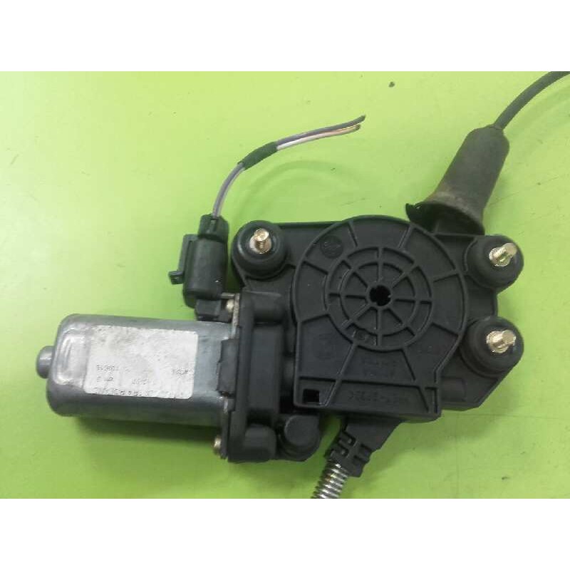 ELEVALUNAS DELANTERO DERECHO 46512241