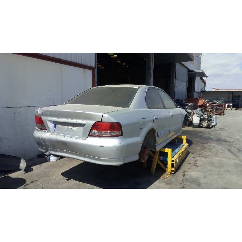 MITSUBISHI GALANT BERLINA (EA0)