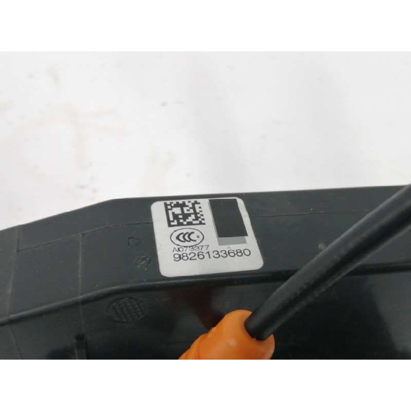 CERRADURA PUERTA TRASERA DERECHA