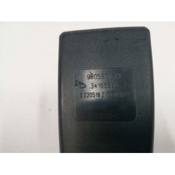 Recambio de enganche cinturon izquierdo para citroën c4 cactus 1.5 blue-hdi fap referencia OEM IAM  TRASERO 