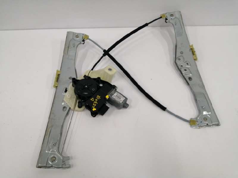 Recambio de elevalunas delantero derecho para citroën c4 cactus 1.5 blue-hdi fap referencia OEM IAM 0130822700 Recambio de elevalunas delantero derecho para citroën c4 cactus 1.5 blue-hdi fap referencia OEM IAM 0130822700