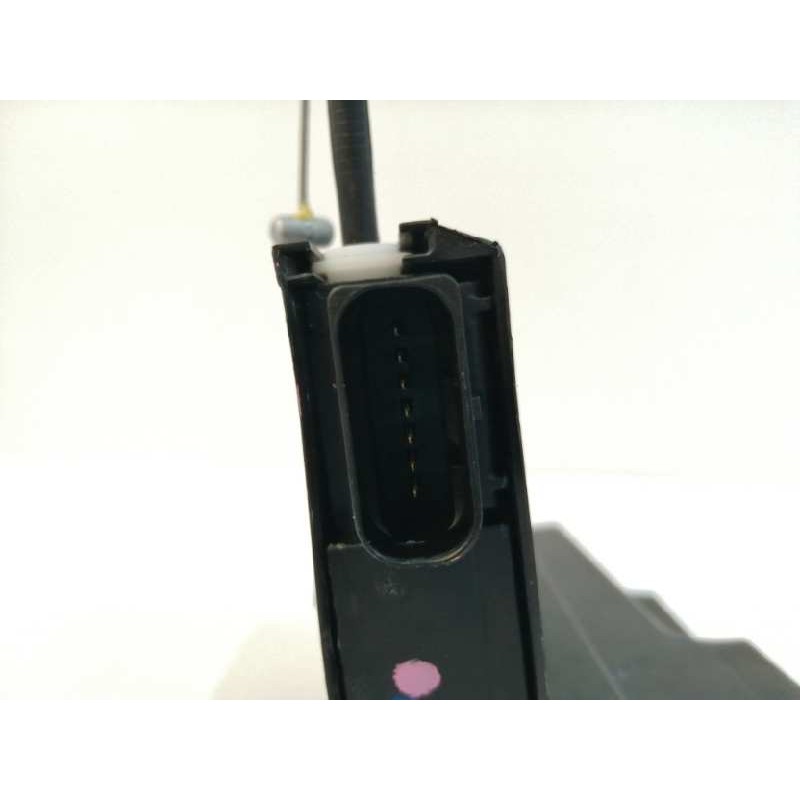 CERRADURA PUERTA TRASERA IZQUIERDA