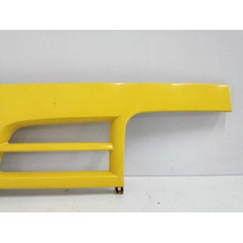 Recambio de rejilla delantera para nissan cabstar 01.04  3.0 diesel referencia OEM IAM 623109X500  