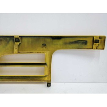 Recambio de rejilla delantera para nissan cabstar 01.04  3.0 diesel referencia OEM IAM 623109X500  