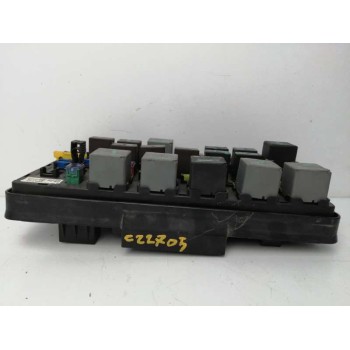 Recambio de caja reles / fusibles para ssangyong actyon 2.0 td cat referencia OEM IAM 06K15D AK6546 