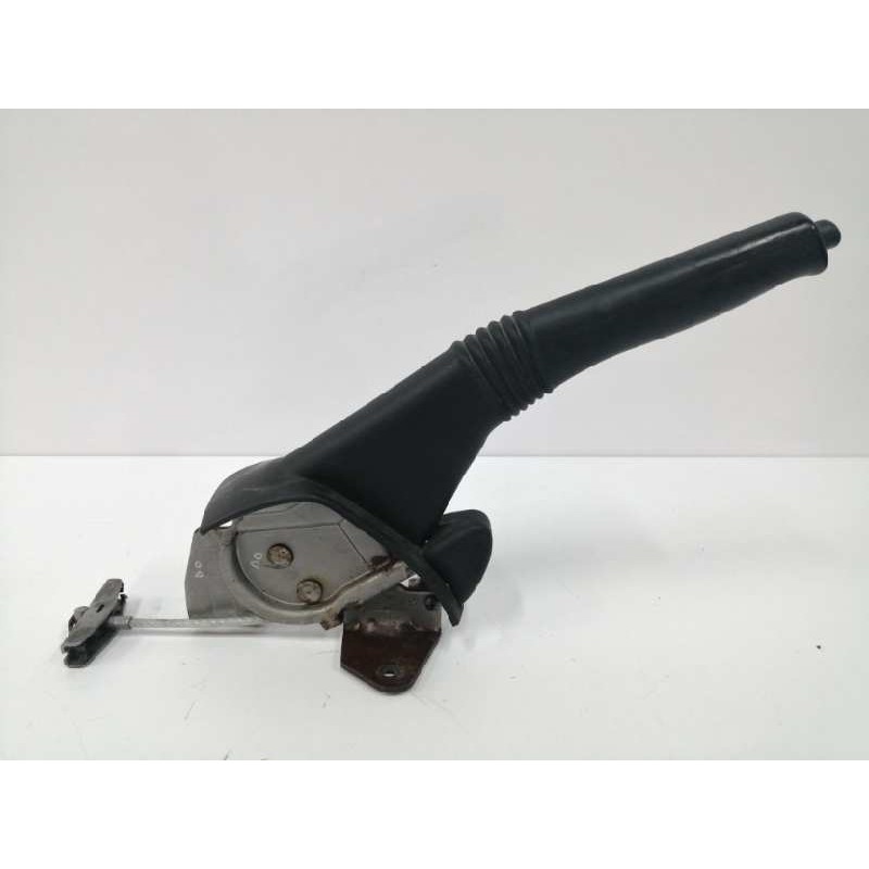 Recambio de palanca freno de mano para dacia duster laureate 4x2 referencia OEM IAM 215963  