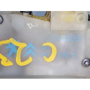 Recambio de cerradura puerta trasera izquierda para peugeot 208 1.2 12v vti referencia OEM IAM 9688080880  