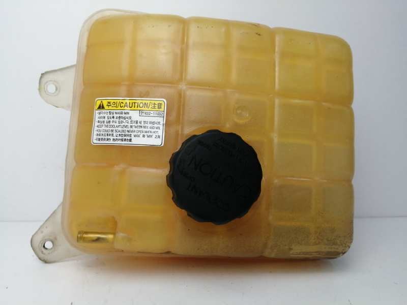 Recambio de deposito expansion para ssangyong actyon 2.0 td cat referencia OEM IAM 2163211002  