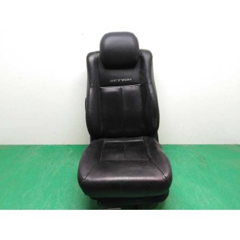 ASIENTO DELANTERO IZQUIERDO 