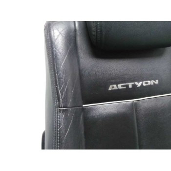 Recambio de asiento delantero izquierdo para ssangyong actyon 2.0 td cat referencia OEM IAM   
