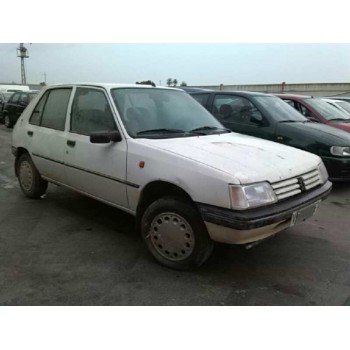 peugeot 205 berlina del año 1997