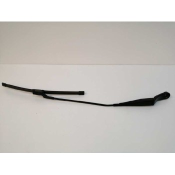 Recambio de brazo limpia delantero derecho para peugeot 308 1.2 12v e-thp referencia OEM IAM 9677256180  