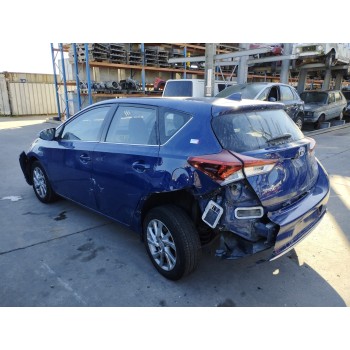 toyota auris del año 2017