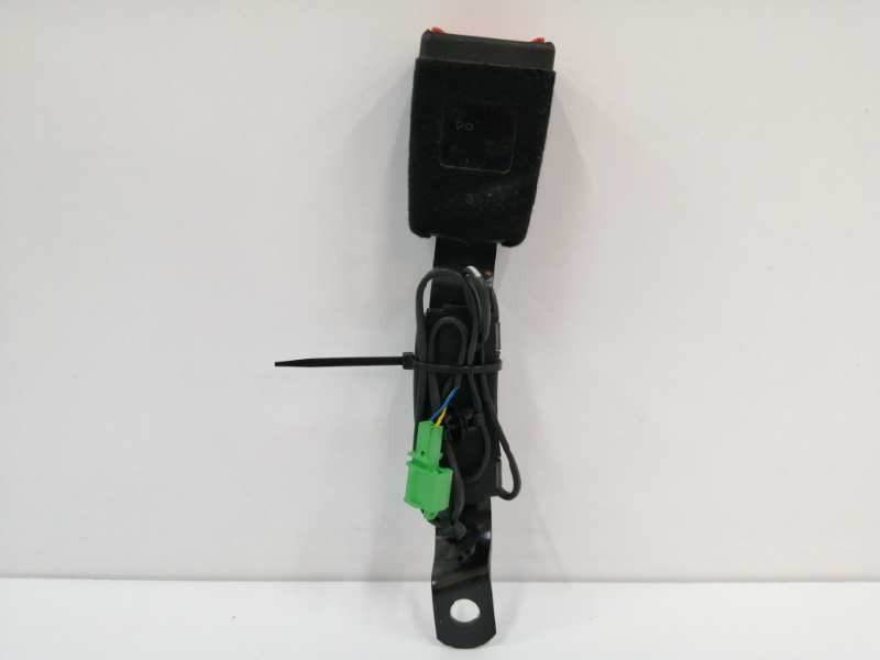 Recambio de enganche cinturon derecho para seat ibiza (6p1) 1.2 tsi referencia OEM IAM 6P0857756 DELANTERO 