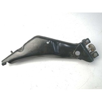 Recambio de soporte / guia puerta corredera para peugeot partner kombi 1.6 blue-hdi fap referencia OEM IAM 9680486680 INFERIOR D