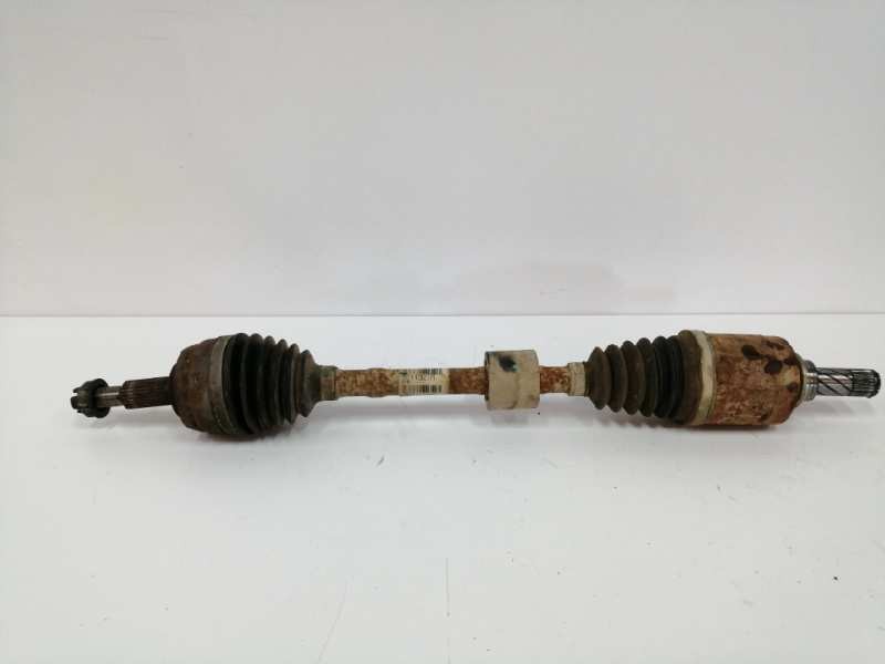 Recambio de transmision delantera izquierda para dacia duster laureate 4x2 referencia OEM IAM 391011327R  