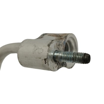 Recambio de tubos aire acondicionado para ssangyong rodius 2.7 turbodiesel cat referencia OEM IAM 6863021052  