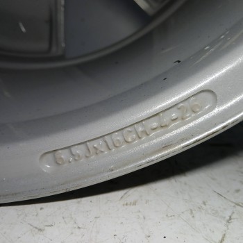 Recambio de llanta para citroën c4 berlina 1.6 16v hdi fap referencia OEM IAM RADICALE 16 6,5JX16CH 4 26 4H 4X130