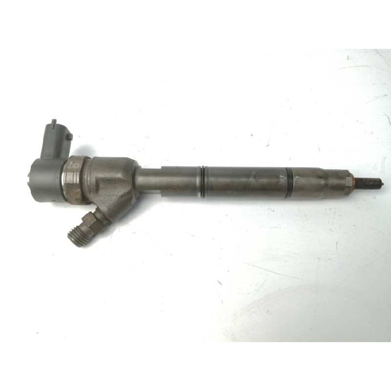 Recambio de inyector para kia sportage iii (sl) 1.7 crdi referencia OEM IAM 338002A800 0445110411 