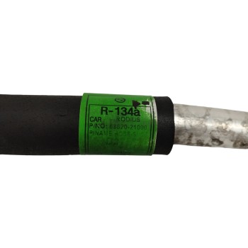 Recambio de tubos aire acondicionado para ssangyong rodius 2.7 turbodiesel cat referencia OEM IAM 6862021000  
