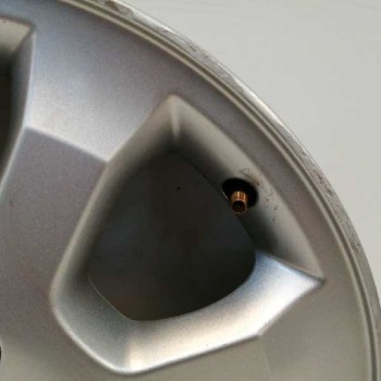 Recambio de llanta para opel zafira a 1.8 16v referencia OEM IAM INTRA64505 6JX15H2 ET43 13115515