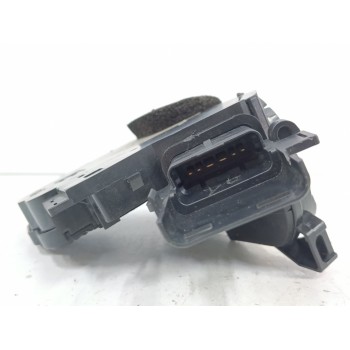 Recambio de cerradura puerta lateral derecha para renault trafic furgón 2.0 dci diesel energy referencia OEM IAM 825027817R 4072