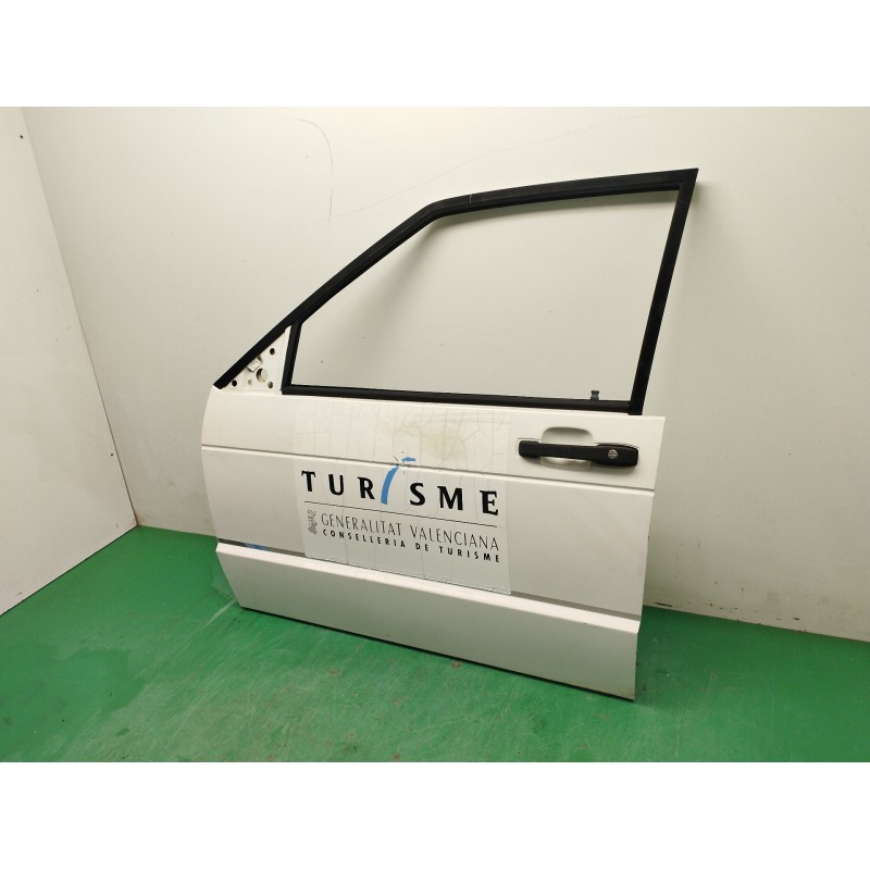 PUERTA DELANTERA IZQUIERDA