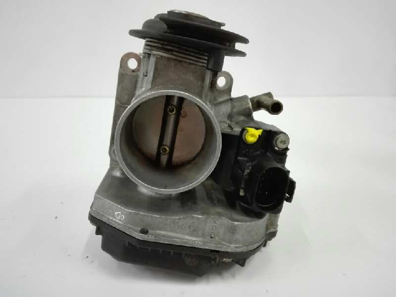 Recambio de caja mariposa para seat ibiza (6k) 1.4 referencia OEM IAM 030133064D  