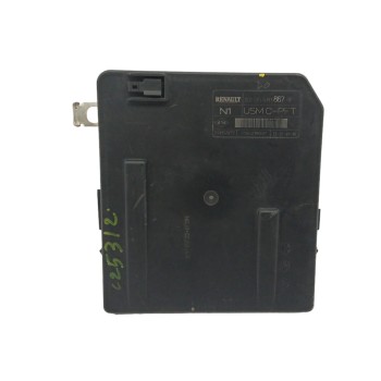 Recambio de caja reles / fusibles para renault megane ii classic berlina 1.6 16v referencia OEM IAM 8200481867 519157077 