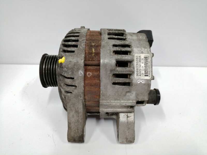 Recambio de alternador para peugeot 207 1.4 referencia OEM IAM 9666030280 A005TG1392A CL8