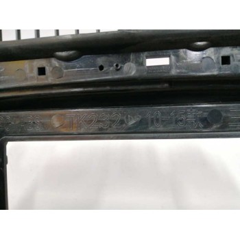 Recambio de molduras delanteras para mitsubishi lancer sportback (cx) 1.5 cat referencia OEM IAM  MARCO PANTALLA 2 DIN 