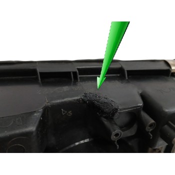 Recambio de faro derecho para mitsubishi montero (v20/v40) 2.5 turbodiesel referencia OEM IAM MB683892 OBSERVAR FOTO 