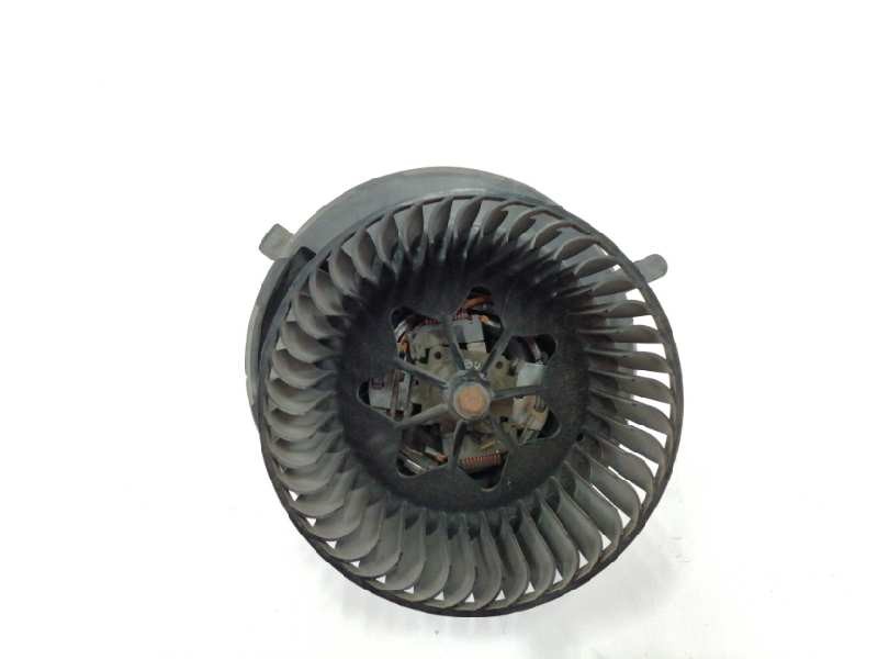 Recambio de motor calefaccion para volkswagen golf plus (5m1) 1.4 16v tsi referencia OEM IAM 1K1819015A Recambio de motor calefaccion para volkswagen golf plus (5m1) 1.4 16v tsi referencia OEM IAM 1K1819015A