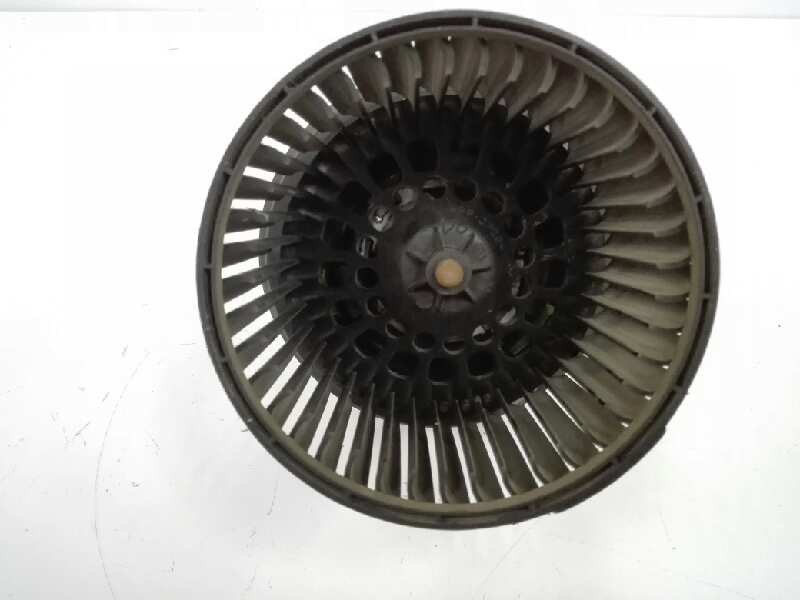 Recambio de motor calefaccion para dacia sandero 0.9 tce cat referencia OEM IAM N109038B Recambio de motor calefaccion para dacia sandero 0.9 tce cat referencia OEM IAM N109038B