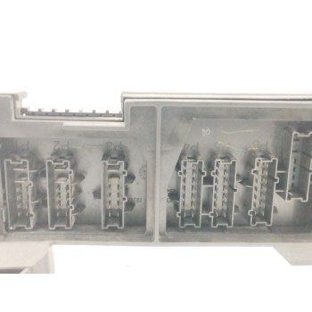 Recambio de caja reles / fusibles para mercedes-benz clase m (w164) 3.0 cdi cat referencia OEM IAM A1645403372  