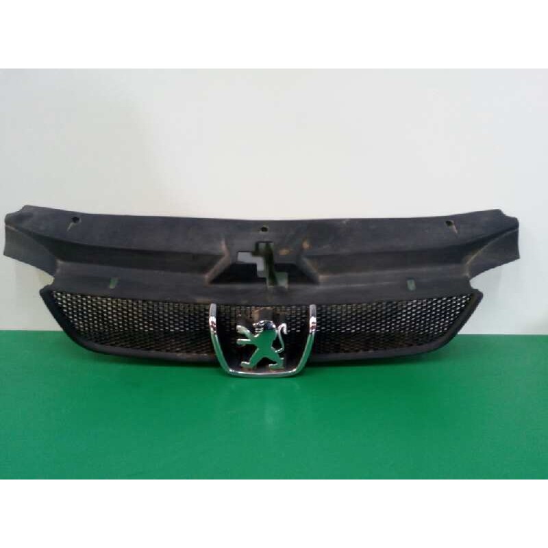 Recambio de rejilla delantera para peugeot 406 berlina (s1/s2) svdt referencia OEM IAM 9631250277  1852263016