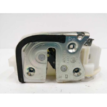 CERRADURA PUERTA DELANTERA DERECHA 5715A726 