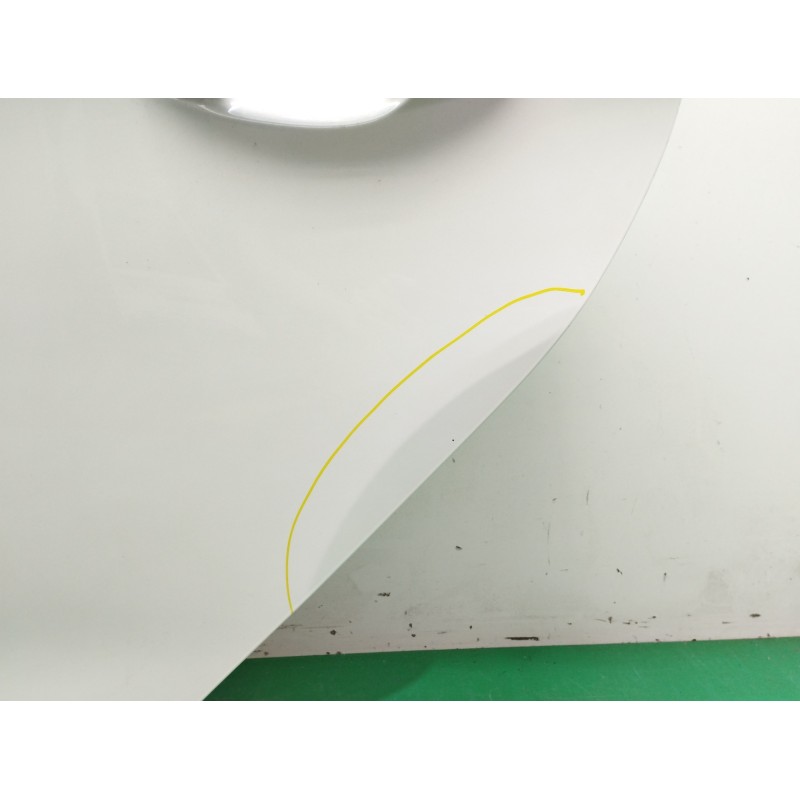 PUERTA TRASERA IZQUIERDA OBSERVAR FOTOS