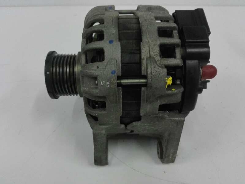 Recambio de alternador para dacia sandero 0.9 tce cat referencia OEM IAM 231008593R 90A F000BL0410