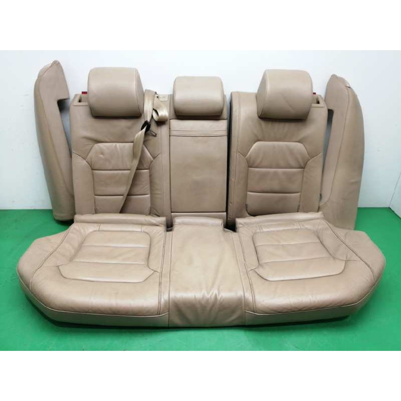Recambio de asientos traseros para volkswagen passat lim. (362) 2.0 tdi referencia OEM IAM 3C0857807Q  