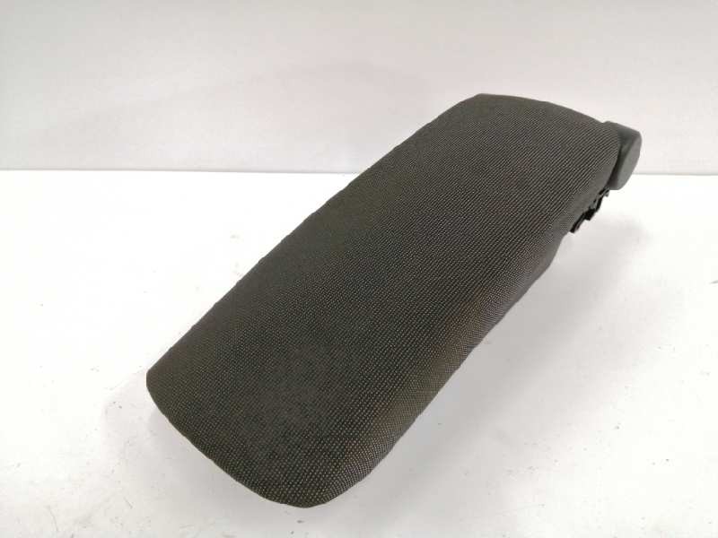 Recambio de apoyabrazos central para renault scenic iii 1.6 dci diesel fap referencia OEM IAM SOLO LA TAPA Recambio de apoyabrazos central para renault scenic iii 1.6 dci diesel fap referencia OEM IAM SOLO LA TAPA