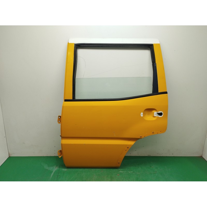 Recambio de puerta trasera izquierda para nissan terrano/terrano.ii (r20) s (5-ptas.) referencia OEM IAM   