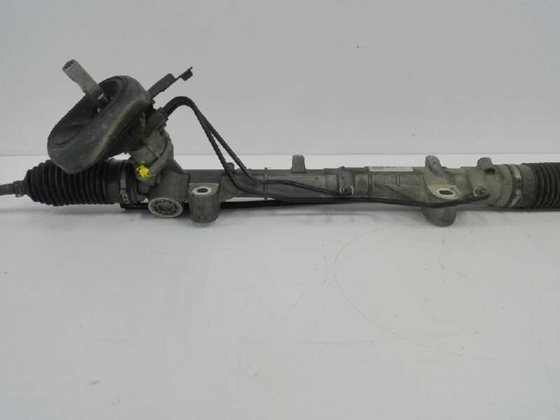 Recambio de cremallera direccion para dacia sandero 0.9 tce cat referencia OEM IAM 490014306R VICTOR 6900002298