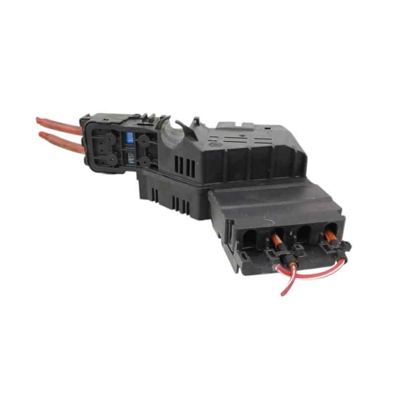 CAJA RELES / FUSIBLES