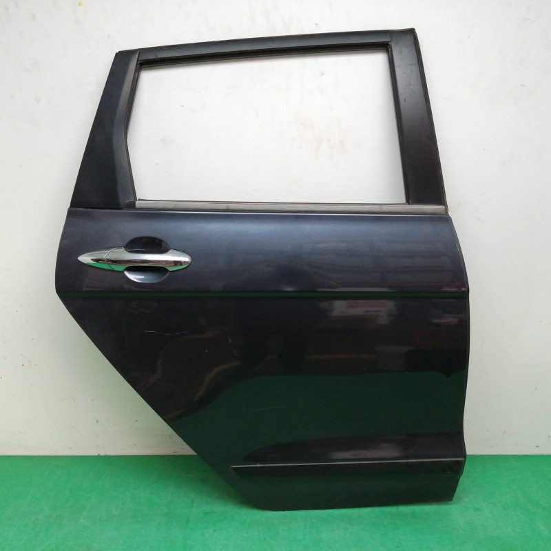 Recambio de puerta trasera derecha para honda fr-v (be) 1.7 cat referencia OEM IAM  OBSERVAR FOTOS 