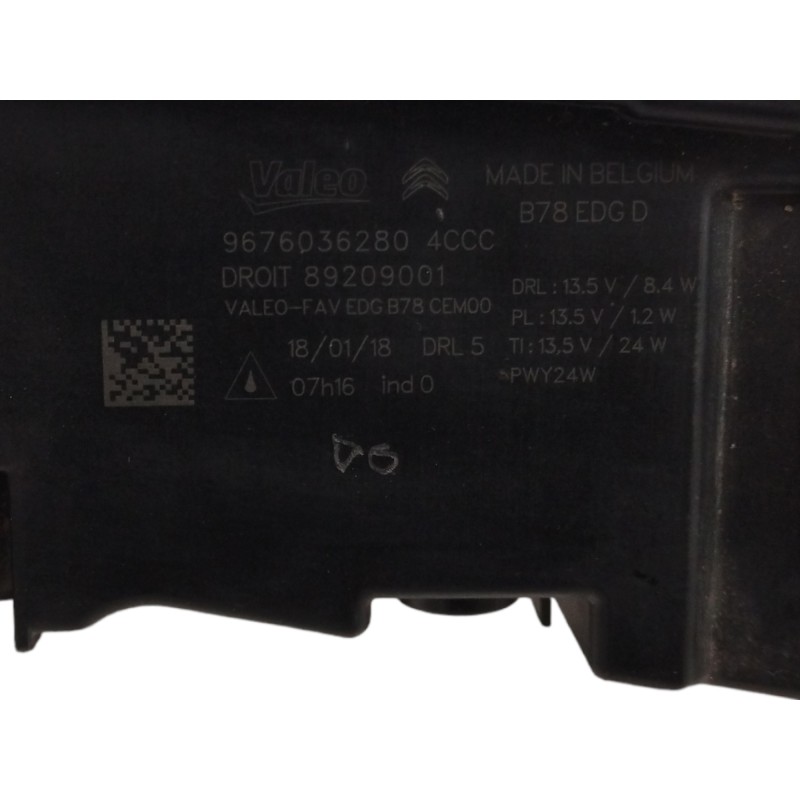 PILOTO DELANTERO DERECHO