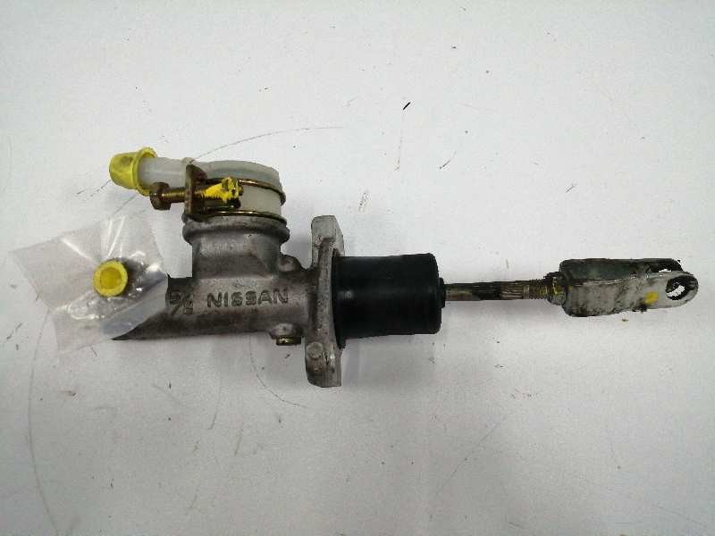 Recambio de bomba embrague para nissan cabstar e 3.0 diesel referencia OEM IAM   