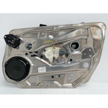 ELEVALUNAS DELANTERO DERECHO A2127200879 