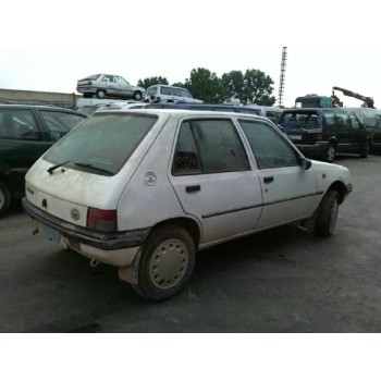 peugeot 205 berlina del año 1997
